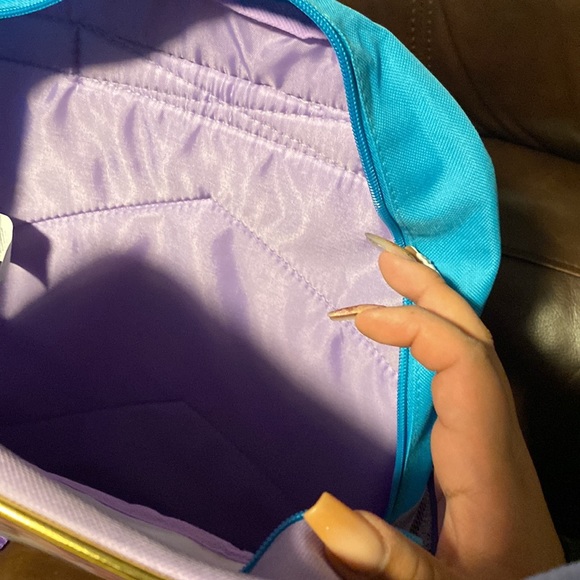 Frozen Backpack - Picture 3 of 6